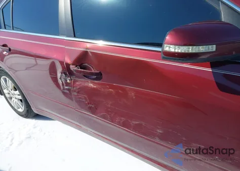 2010 Nissan Altima 2.5 S z USA, uszkodzony, nr VIN 1N4AL2AP7AN416155